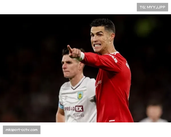 佩雷拉坦言曼联生涯缺归属感，回顾转会抉择心路