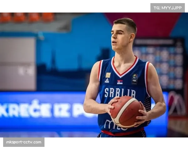 托皮奇NBA生涯首分入账,雷霆新秀开启职业征程