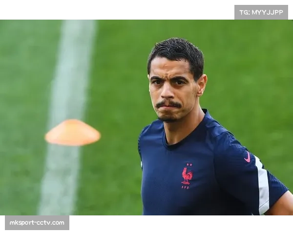 官方:法国职业足球联盟公布本月最佳球员,摩纳哥射手本耶德尔当选 官方:法国职业足球联盟公布本月最佳球员,摩纳哥射手本耶德尔当选